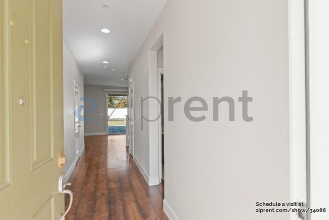 Photo - 1181 Navigator Dr