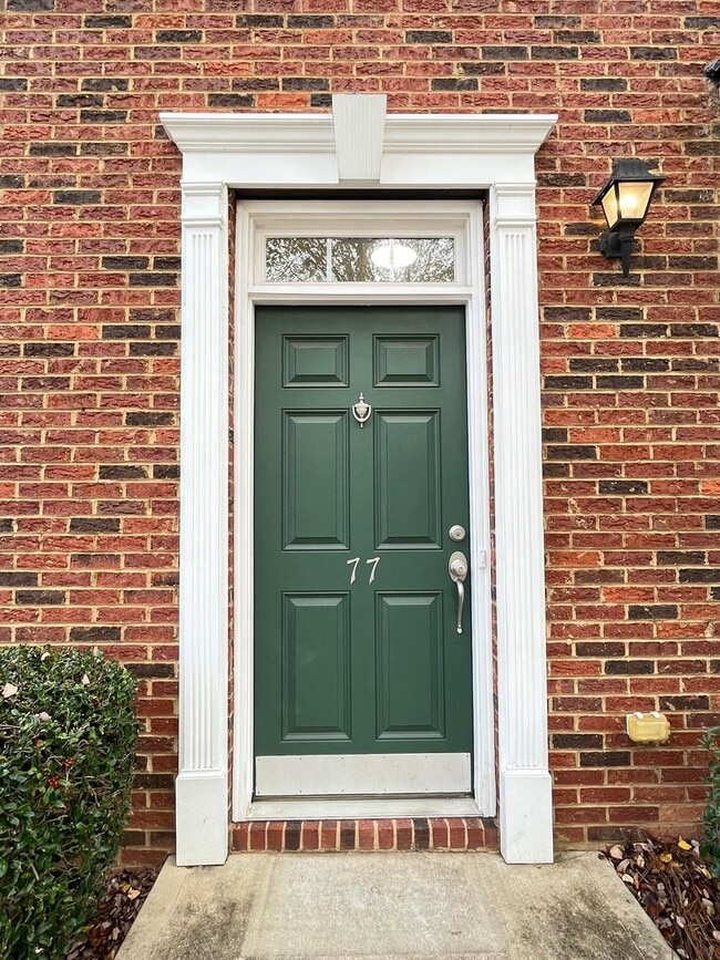 Photo - Newly Renovated 3 Bed, 2.5 bathroom Townhome