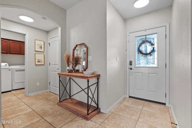 Photo - 14605 Christian Castle