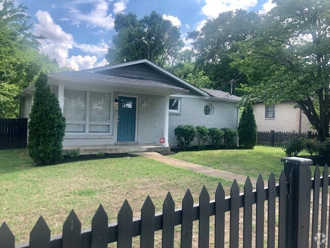Building Photo - Cleveland Park Renovation!  Walking Distan... Rental