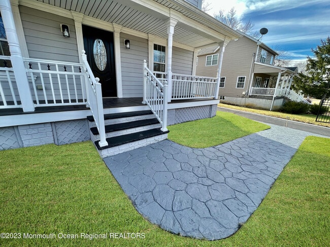 Building Photo - 577 CR-520