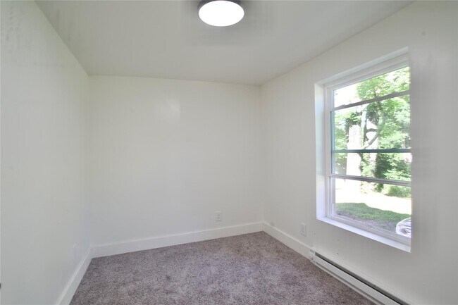 Photo - 120 Main St Unit 3