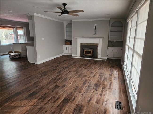 Photo - 1303 Middle Rd