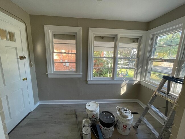 Photo - 6310 Ward Blvd