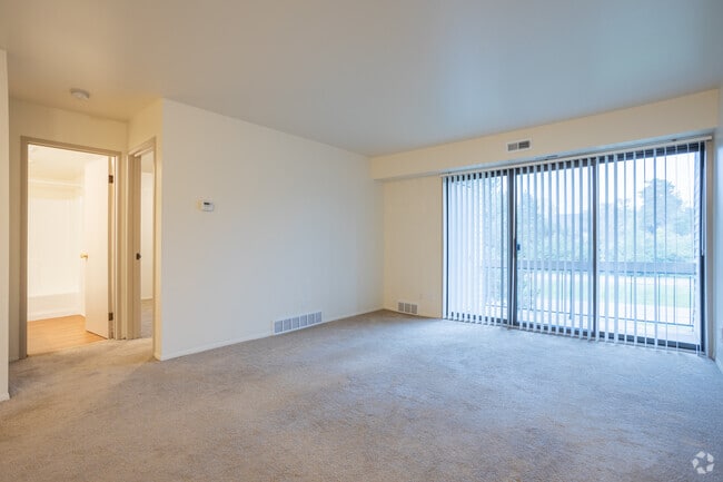 Photo - Hunters Ridge