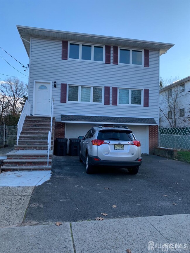Photo - 58 Van Buren Ave Apartment Unit B
