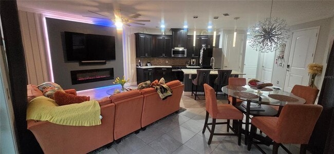 Photo - 14064 Helsby St