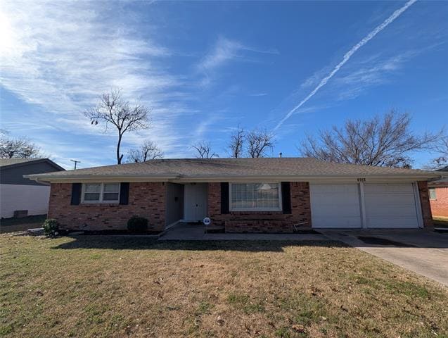 Building Photo - 6912 Chippendale Dr