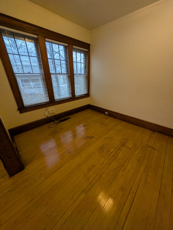 Photo - 928 E Grand Ave