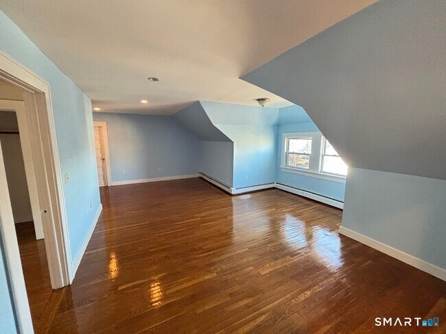 Photo - 358 Park Ave Unit 3rd Floor