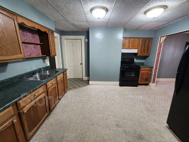 Photo - 706 N Erie St