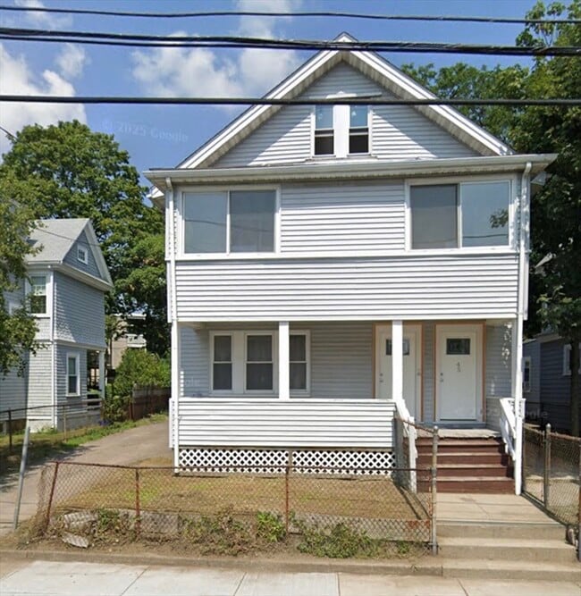 Building Photo - 45-47-47 Coolidge Rd