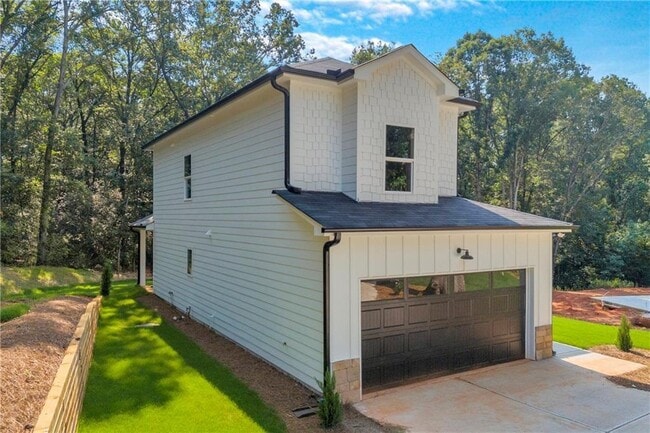 Photo - 155 Carey St