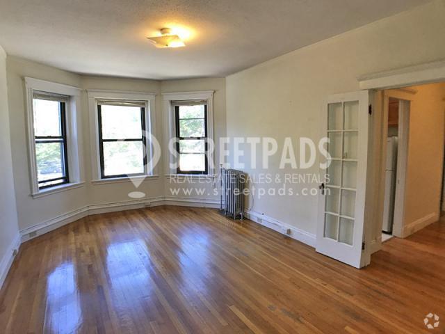 Building Photo - 1 bedroom in Malden MA 02148 Rental