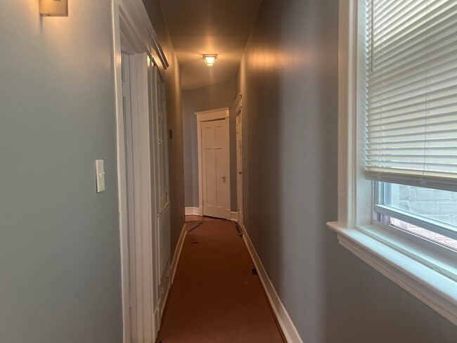 Photo - 208 N Waller Ave Unit 2N