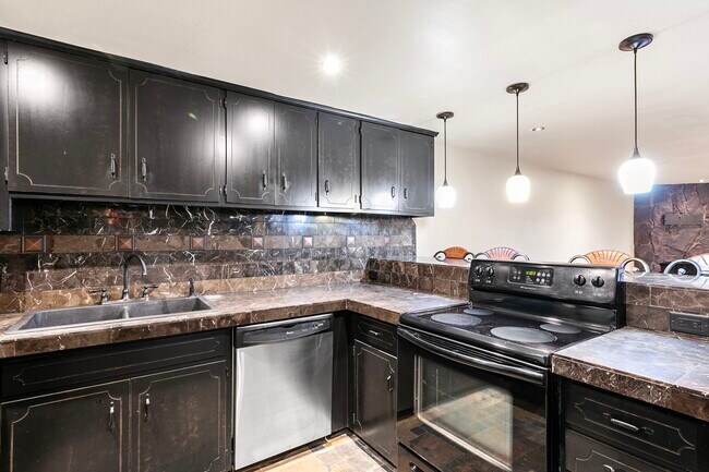 Photo - 2645 Woodstone Pl