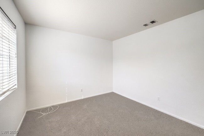 Photo - 3728 Ashling St