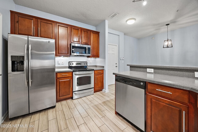 Building Photo - 13364 Beach Blvd Unit 302 Rental