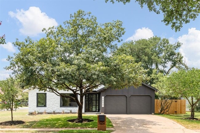 Photo - 7604 Islander Dr