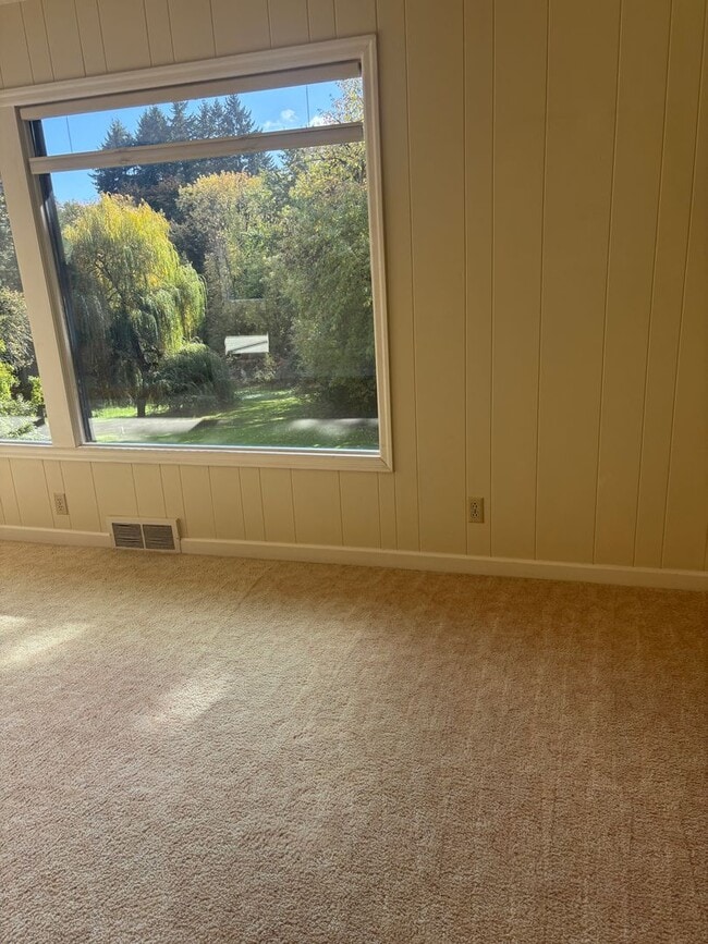 Photo - Enjoy 1.125 Acres near Downtown McMinnville