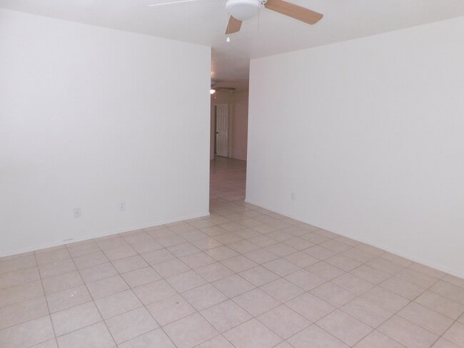 Photo - 3 BEDROOM HOME IN OCOTILLO!