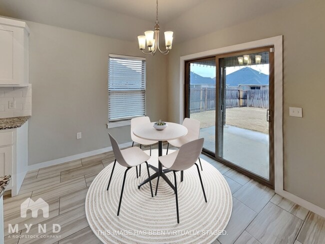 Photo - 711 Copper St