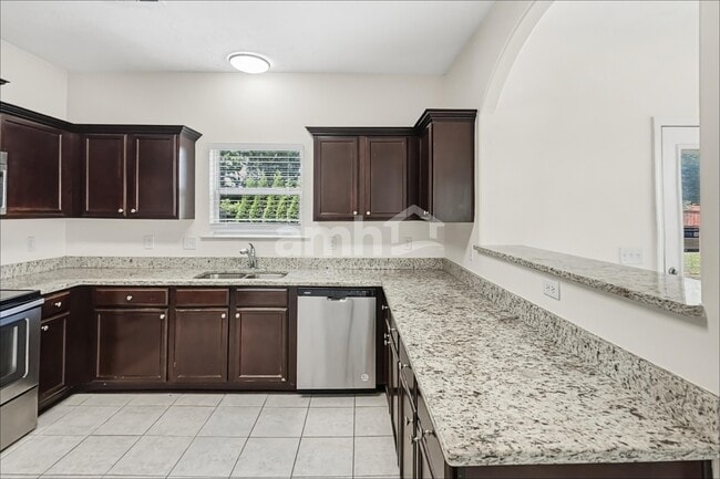 Photo - 1034 Shallow Water Way