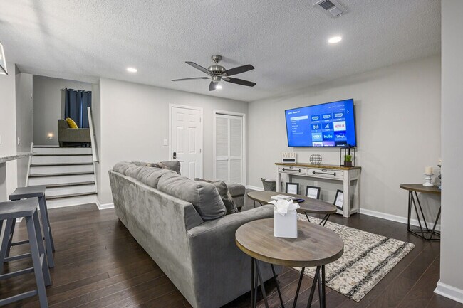10 Jill Ln Unit SI ID1234837P
