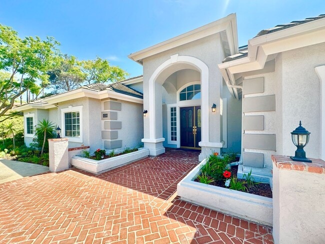 4286 La Canada Rd