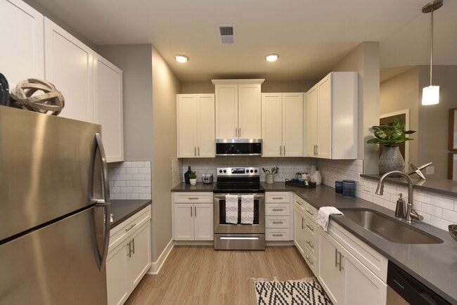 Photo - 32 Union Apartments