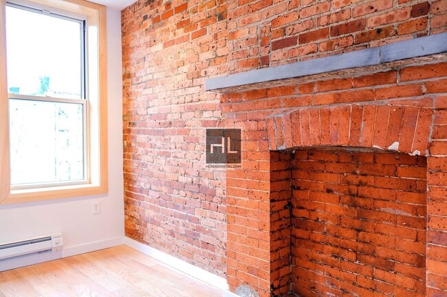 Photo - 43 Cumberland St Unidad UNT THREE L