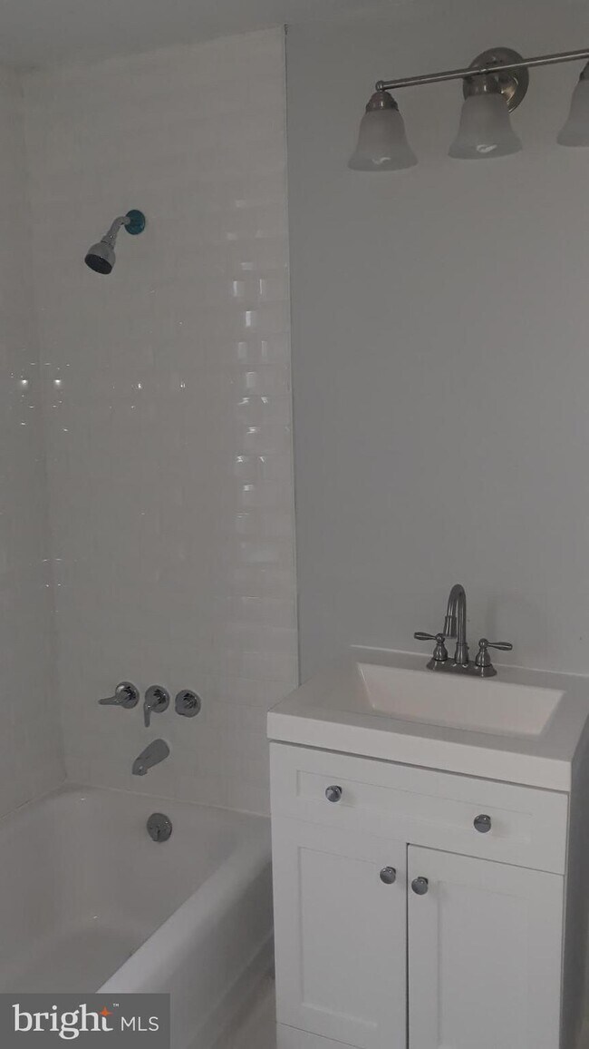 Photo - 186 Gibbsboro Rd