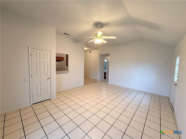 Photo - 3708 Gus Dr