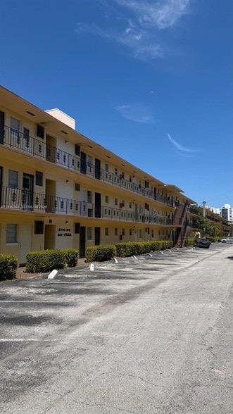 Photo - 2790 NE 201st Terrace Unit H217