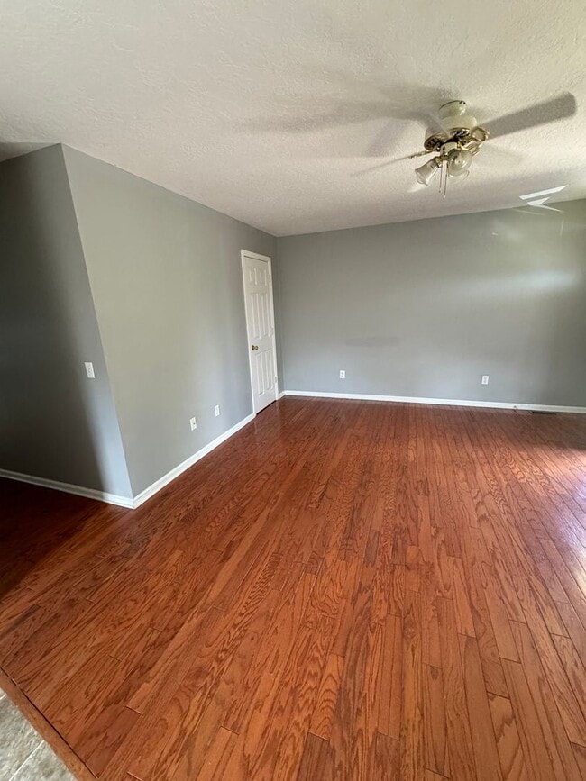 Photo - 104 Bo Dr Unit A