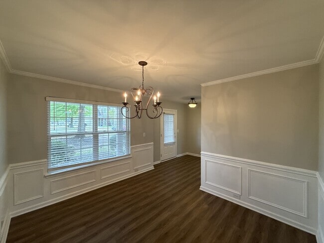 Photo - 4 Bedroom Home in Moss Creek!