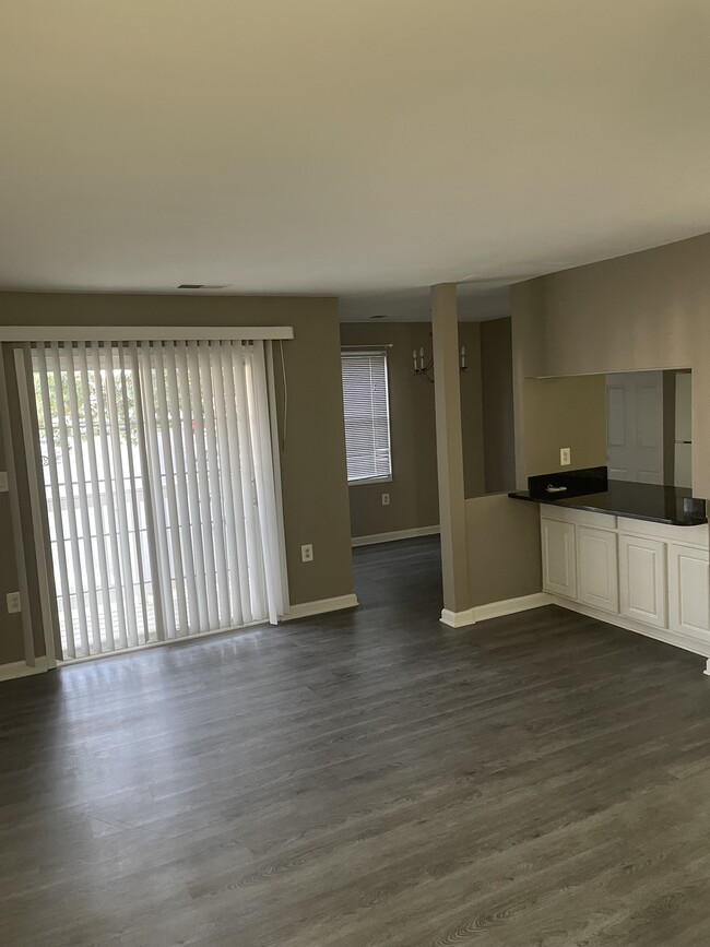 Photo - 118 Westwick Ct Condo Unit 5