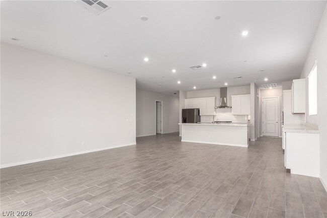 Photo - 844 Purser St