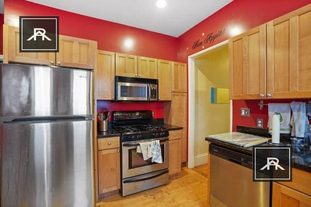 Photo - 4 bedroom in Boston MA 02120 Unidad 3