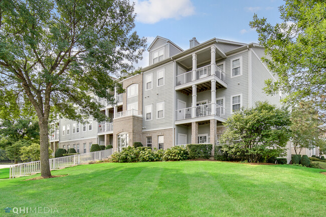 Photo - 1315 W Lake St Condo Unit 306