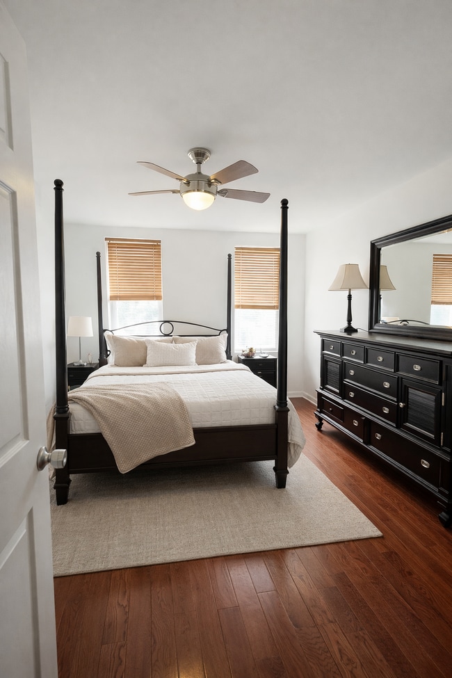 Photo - 4225 Filbert St