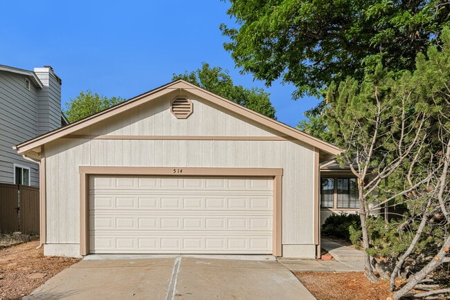 Building Photo - 514 Timberline Pl