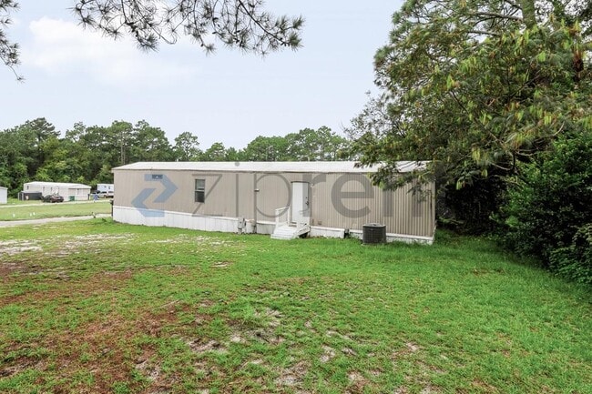 1112 Armadillo Dr