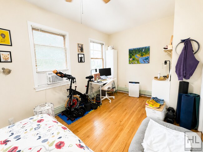 Photo - GREENWOOD AVENUE Unit 2