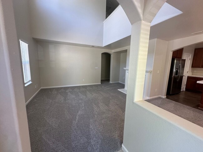 Photo - 1690 Spring Hill Dr