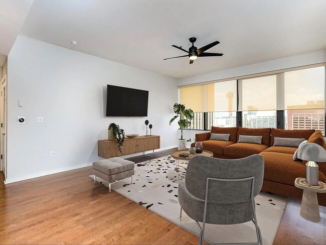 Photo - 1200 Main St Unit #1004