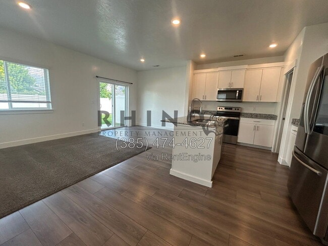 Photo - 352 E 1850 N Unit 13