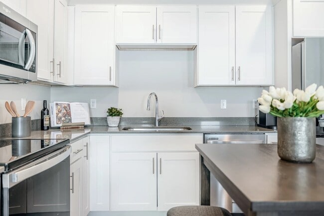 Photo - The Landing at Saddlerock