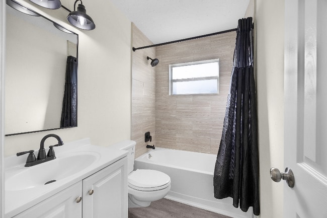 Photo - 2225 Aldridge Ave