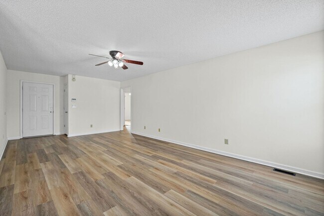 Photo - 3269 Tabby Dr